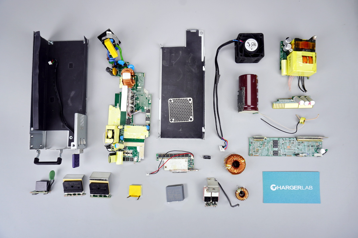 Teardown of the FSP 2000W 80 PLUS Platinum CRPS Power Supply (FSP2000-20FM)